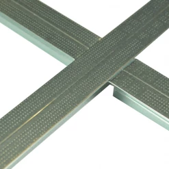 Knauf Ceiling Solutions Ossature Pour Plafonds Porteur Pour Plafond Suspendu DX Rapid'Fix - Acier Galvanisé - 38 X 40 Mm - L. 3,7 M